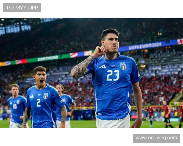 点球判罚一刻，国米后卫巴斯托尼掩面，VAR复核维持原判